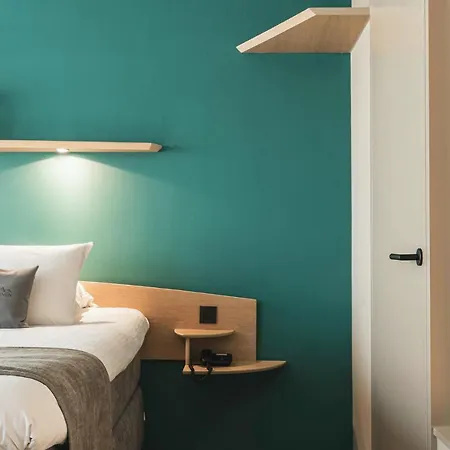 Hotel Boutique 'hof Ter Duinen' 4*