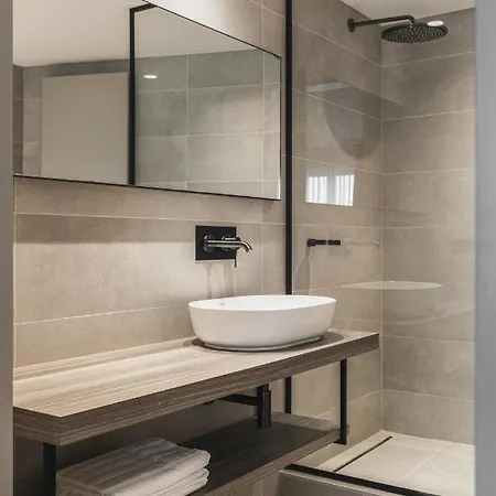 Hotel Boutique 'hof Ter Duinen' 4*