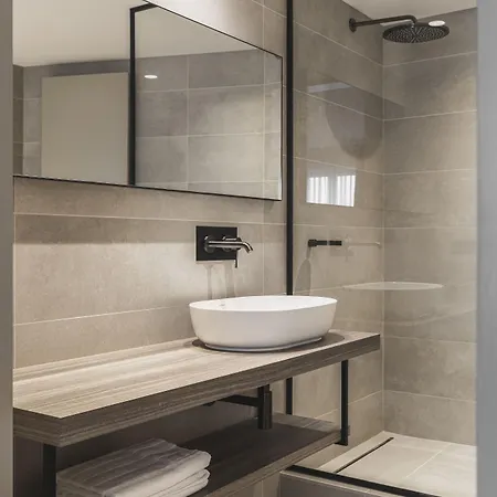 Hotel Boutique 'hof Ter Duinen' 4*