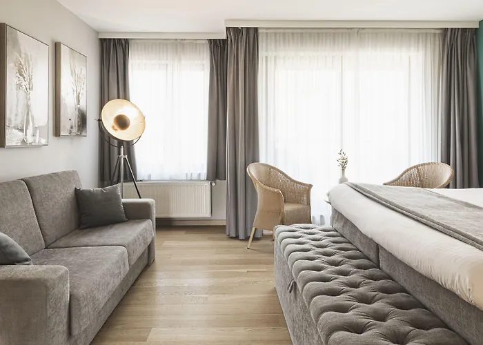 Hotel Boutique 'hof Ter Duinen' 4*